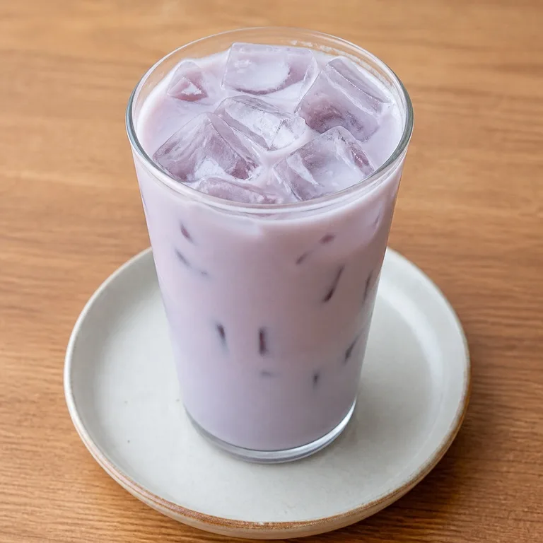 Té con leche de taro helado