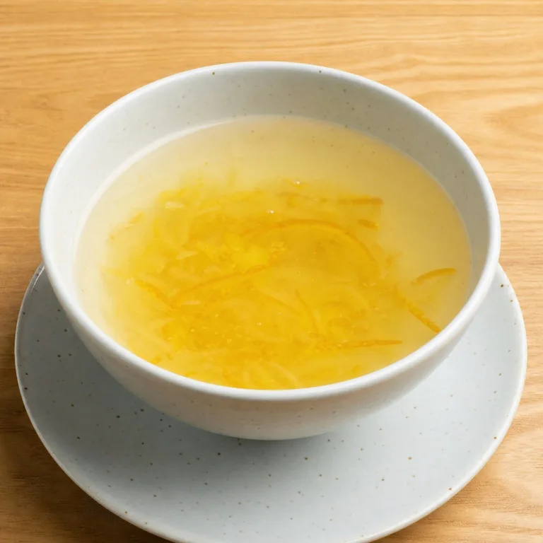 A refreshing drink with Yuzu juice.
