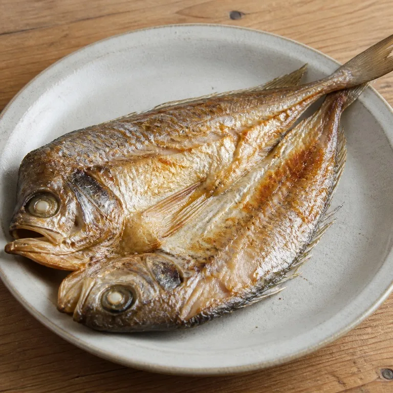 ត្រីស្ងួតកក