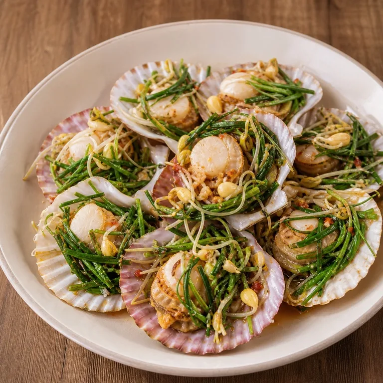 Kerang Simping dengan Kucai Liar