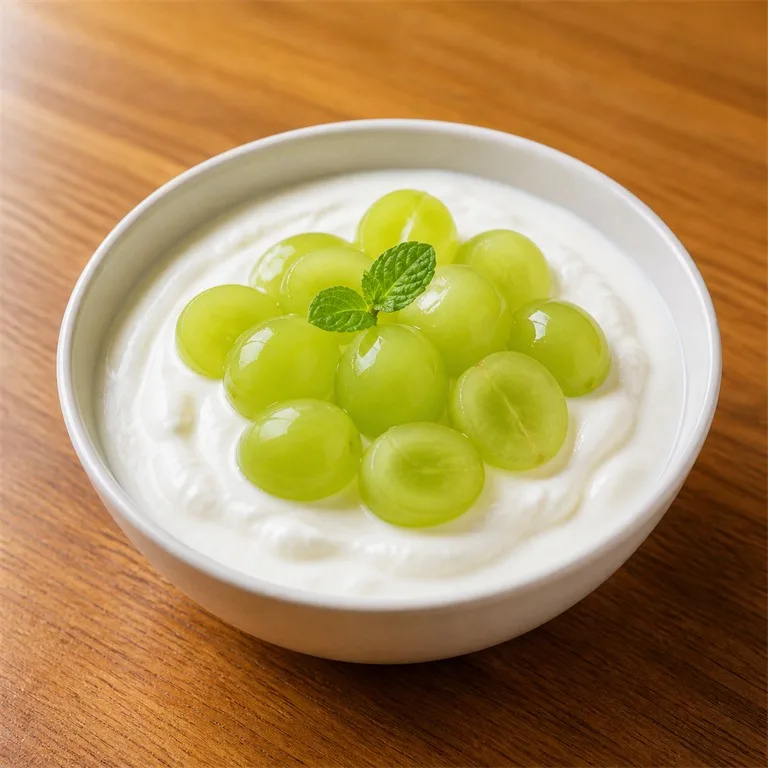 យ៉ាអួរទំពាំងបាយជូរ