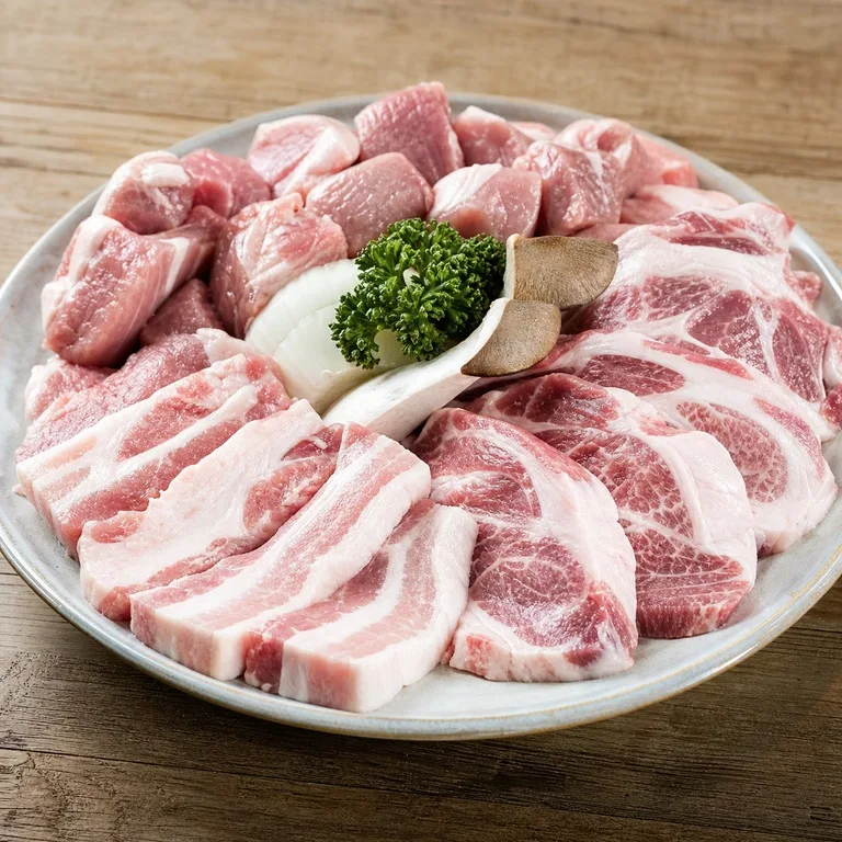 หมูดำเชจูย่างรวมมิตร