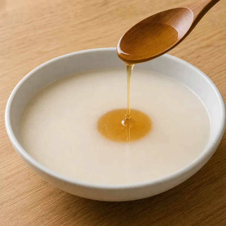 ស្រាសូជូទឹកឃ្មុំ