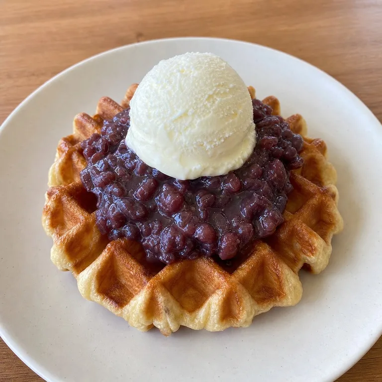 Waffle con Helado y Danpat